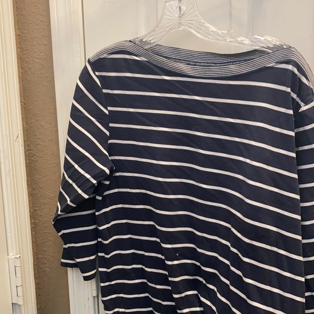 FINAL MARKDOWN Ladies Catalina tee large